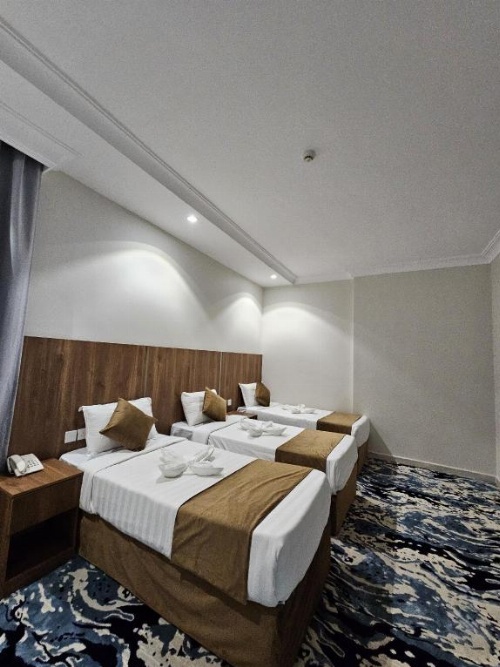 Abeer Al Azizia Hotel image 38